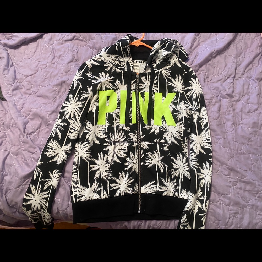 Black palm tree printed VS Pink sweatshirt